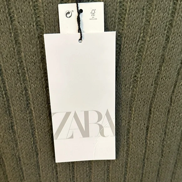 Zara Dark Green Ribbed Short Sleeve Top - Picture 2 of 5